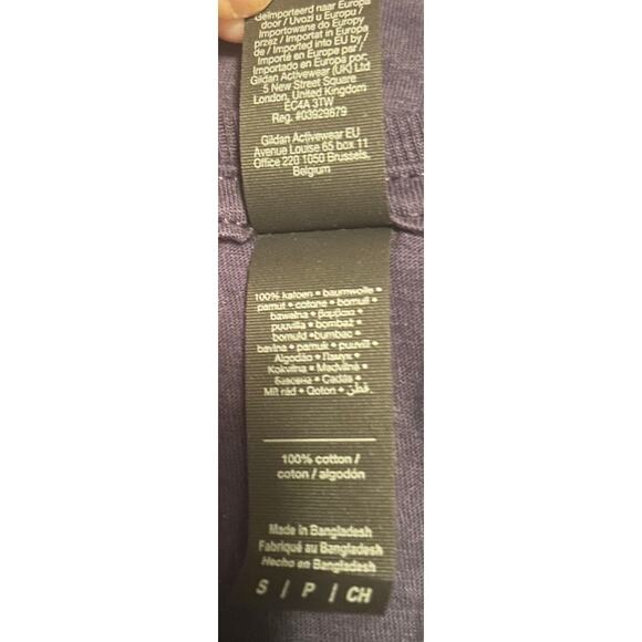 NWOT Gildan Navy Blue Short Sleeve T Shirt Fall Trees Reflecting in Water Sz Sm - Picture 5 of 6